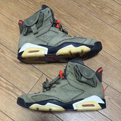 Travis Scott × Nike Air Jordan 6 Retro "Medium Olive"