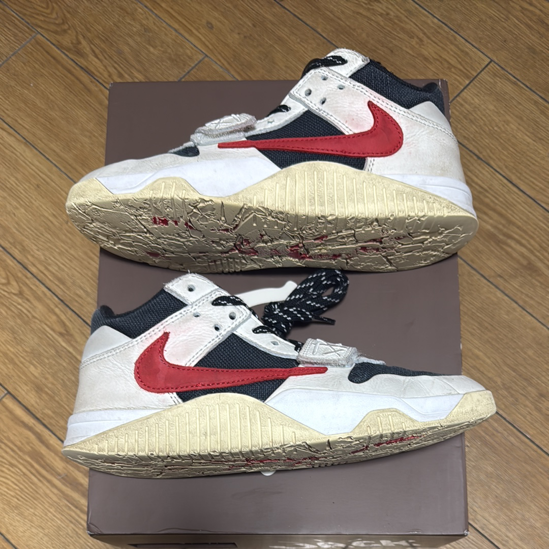 Travis Scott × Nike Jordan Jumpman Jack TR "University Red"