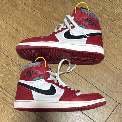 Nike Air Jordan 1 High OG "Lost & Found/Chicago"