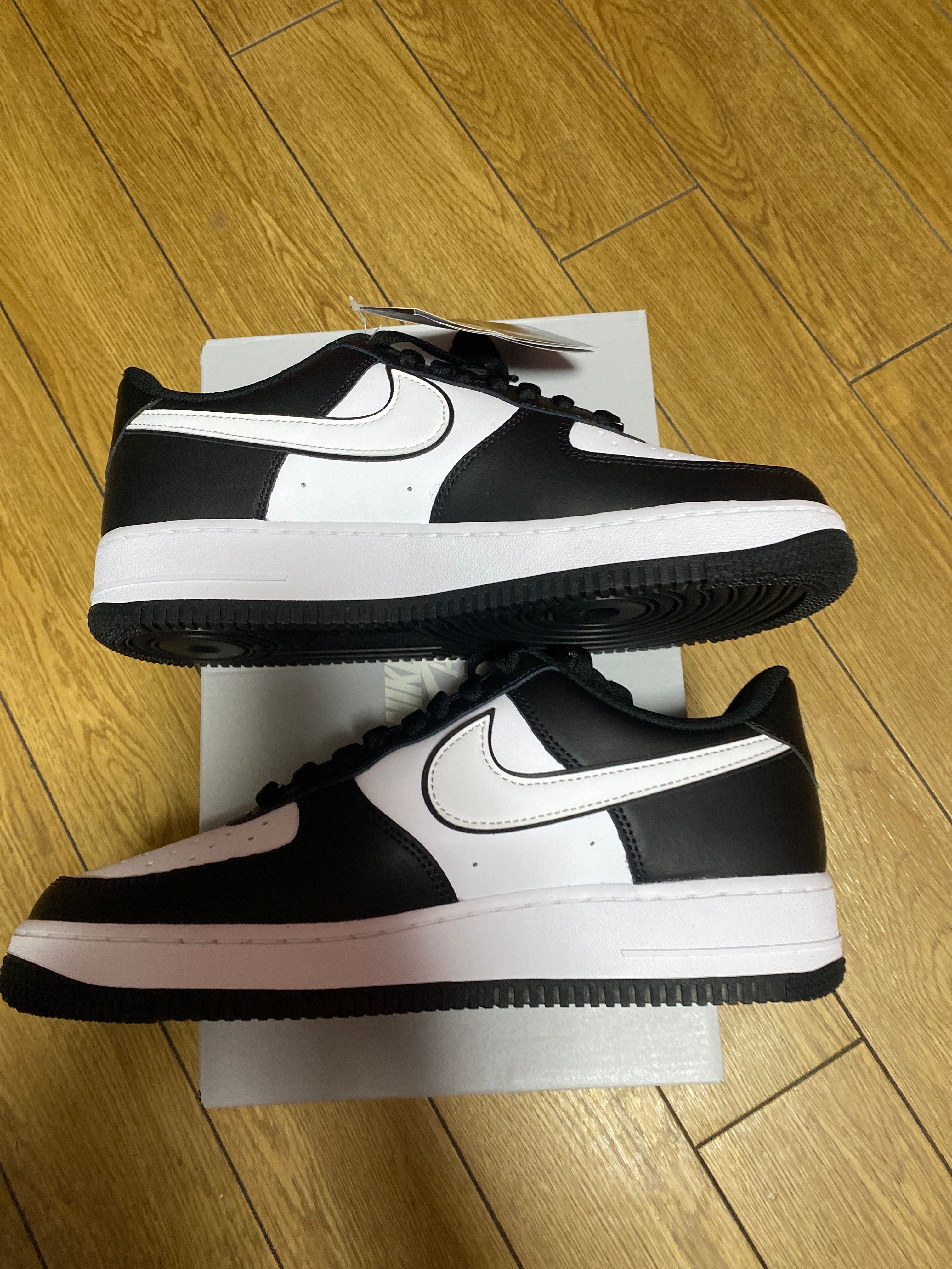 Nike Air Force 1 Low '07 "Black/Black/White"