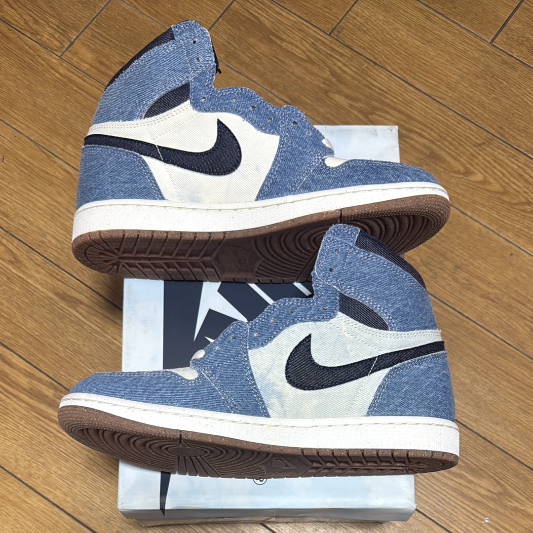 Nike Air Jordan 1 Retro High OG "Denim"