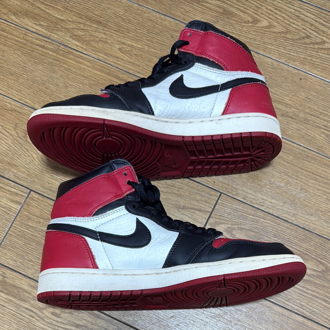 Nike Air Jordan 1 Retro High OG "Bred Toe"