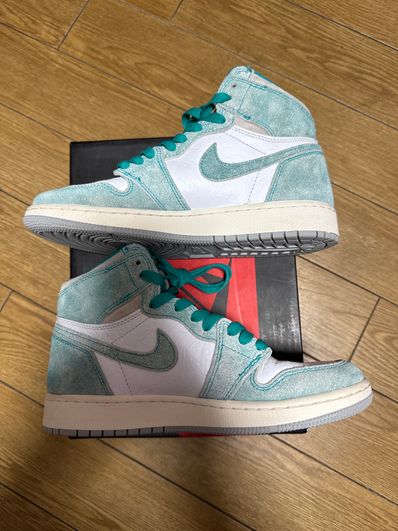 Nike GS Air Jordan 1 Retro High "Turbo Green"
