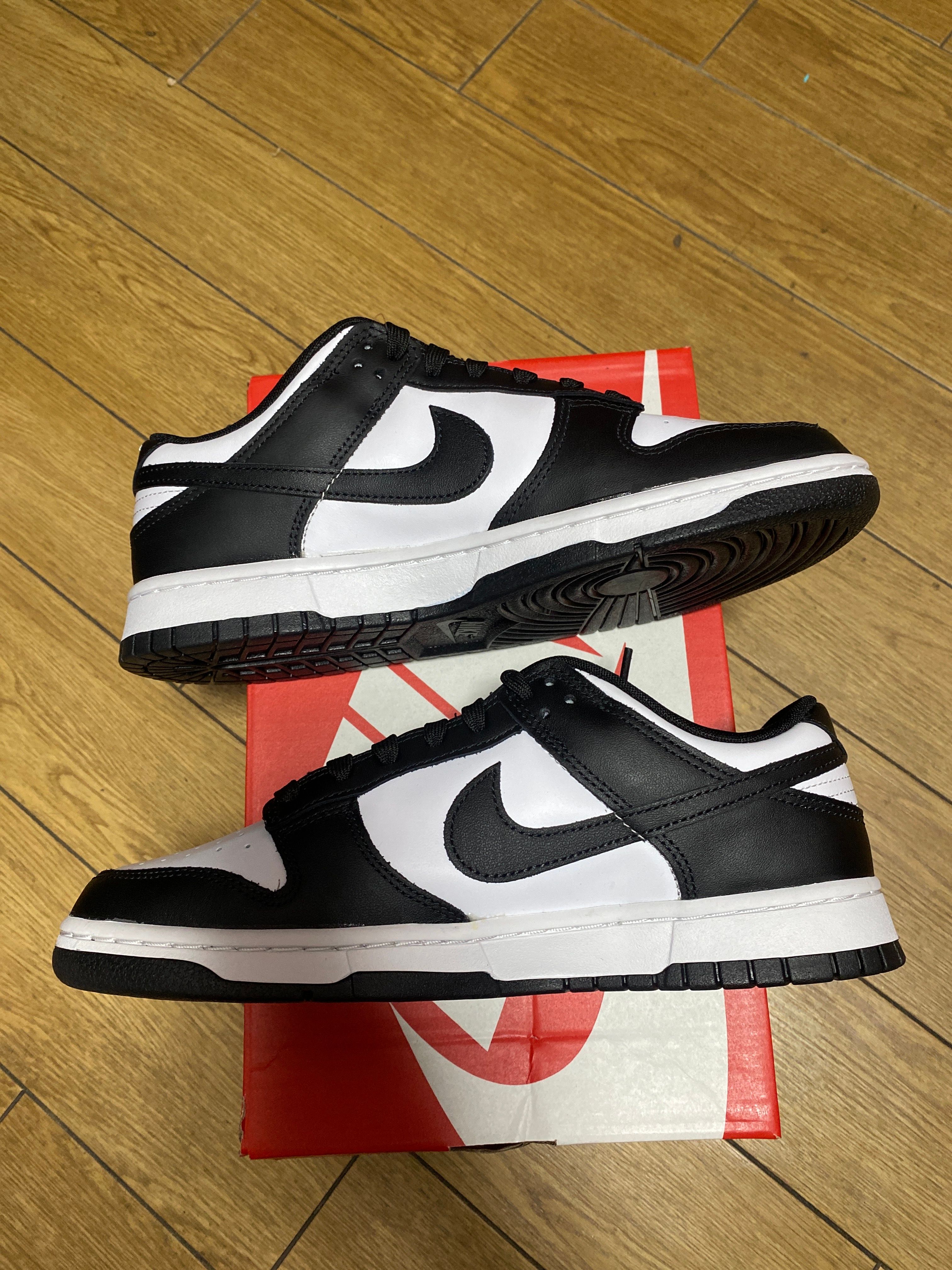 Nike Dunk Low Retro "Panda/White/Black"