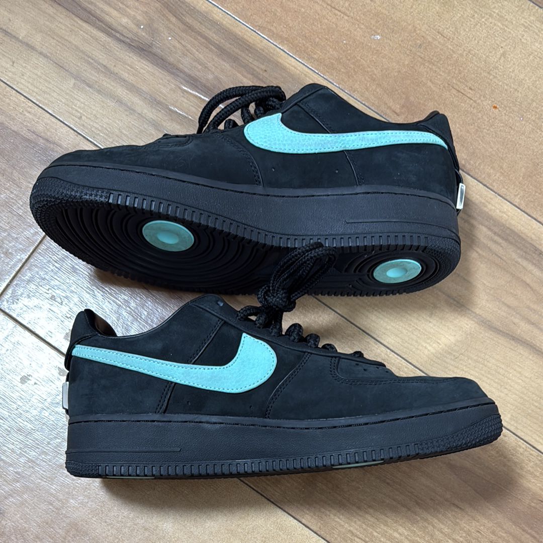 Tiffany & Co. × Nike Air Force 1 Low "1837"