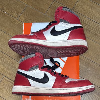 Nike Air Jordan 1 High OG "Lost & Found/Chicago"