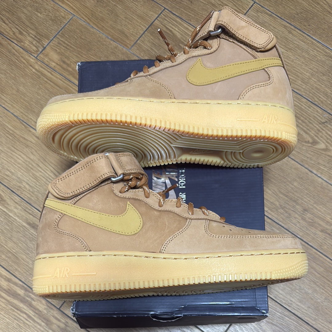Nike Air Force 1 Mid "Flax"