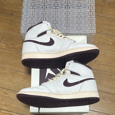 A Ma Maniere × Nike Air Jordan 1 Retro High OG "Sail and Burgundy"