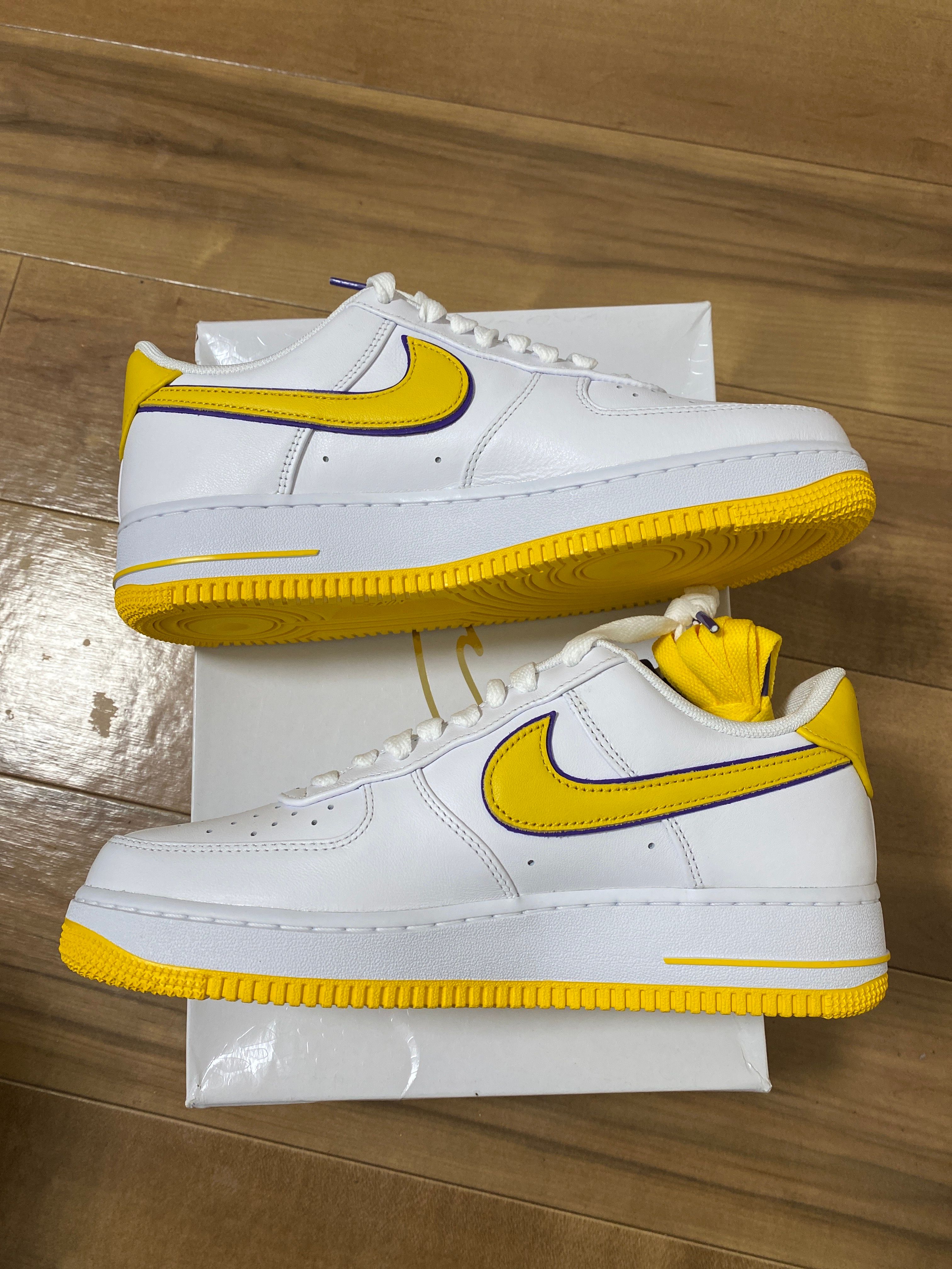 Kobe Bryant × Nike Air Force 1 Low Retro QS "Varsity Maize and Varsity Purple"