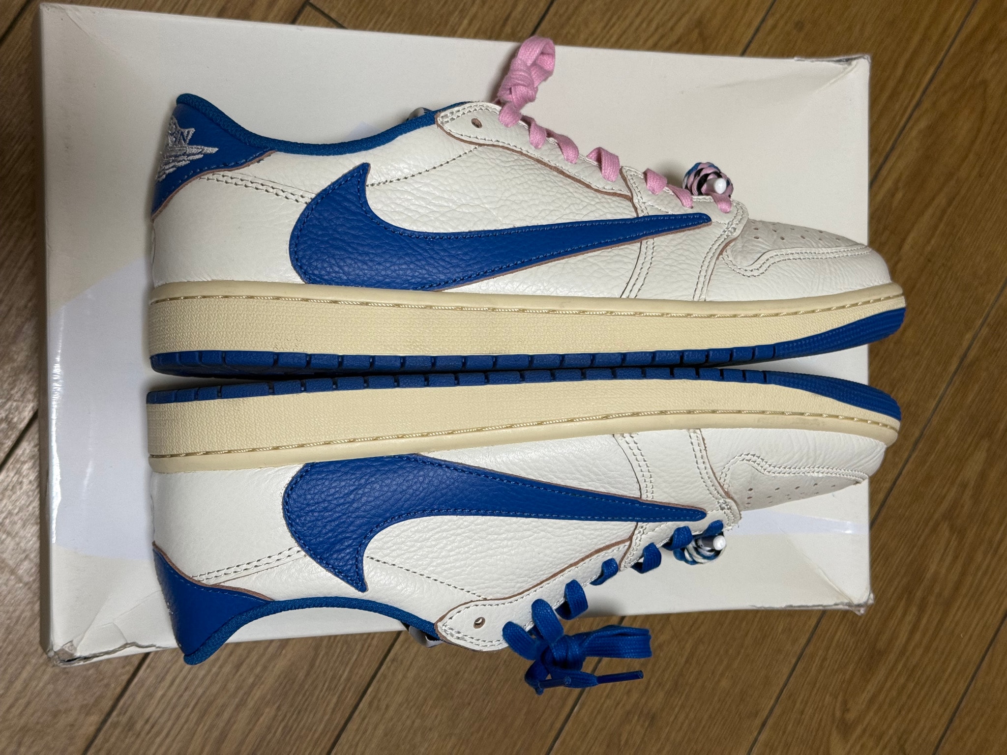 Travis Scott × fragment design × Nike Air Jordan 1 Low OG "Sail/Military Blue"