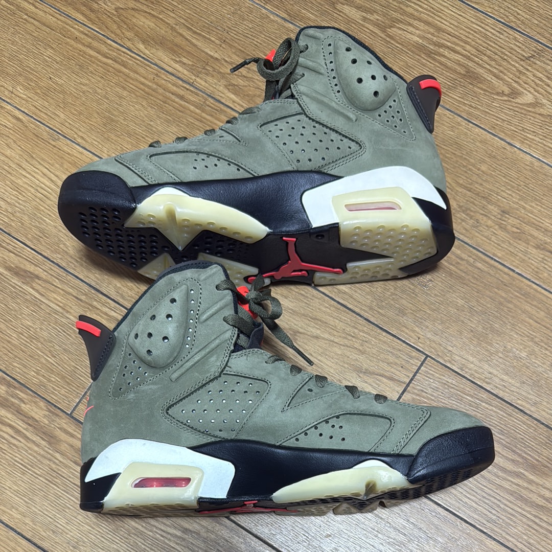 Travis Scott × Nike Air Jordan 6 Retro "Medium Olive"
