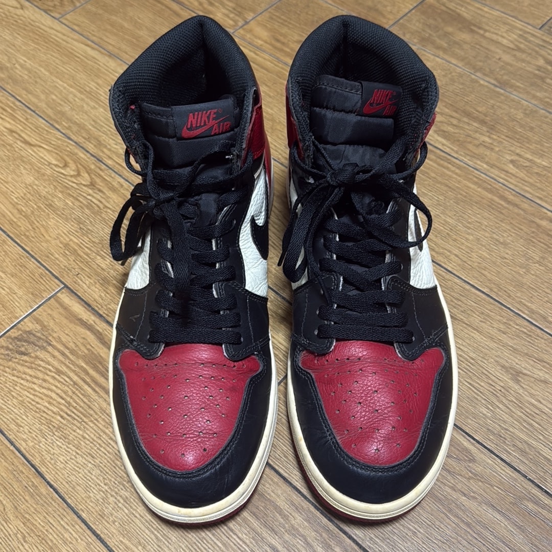 Nike Air Jordan 1 Retro High OG "Bred Toe"