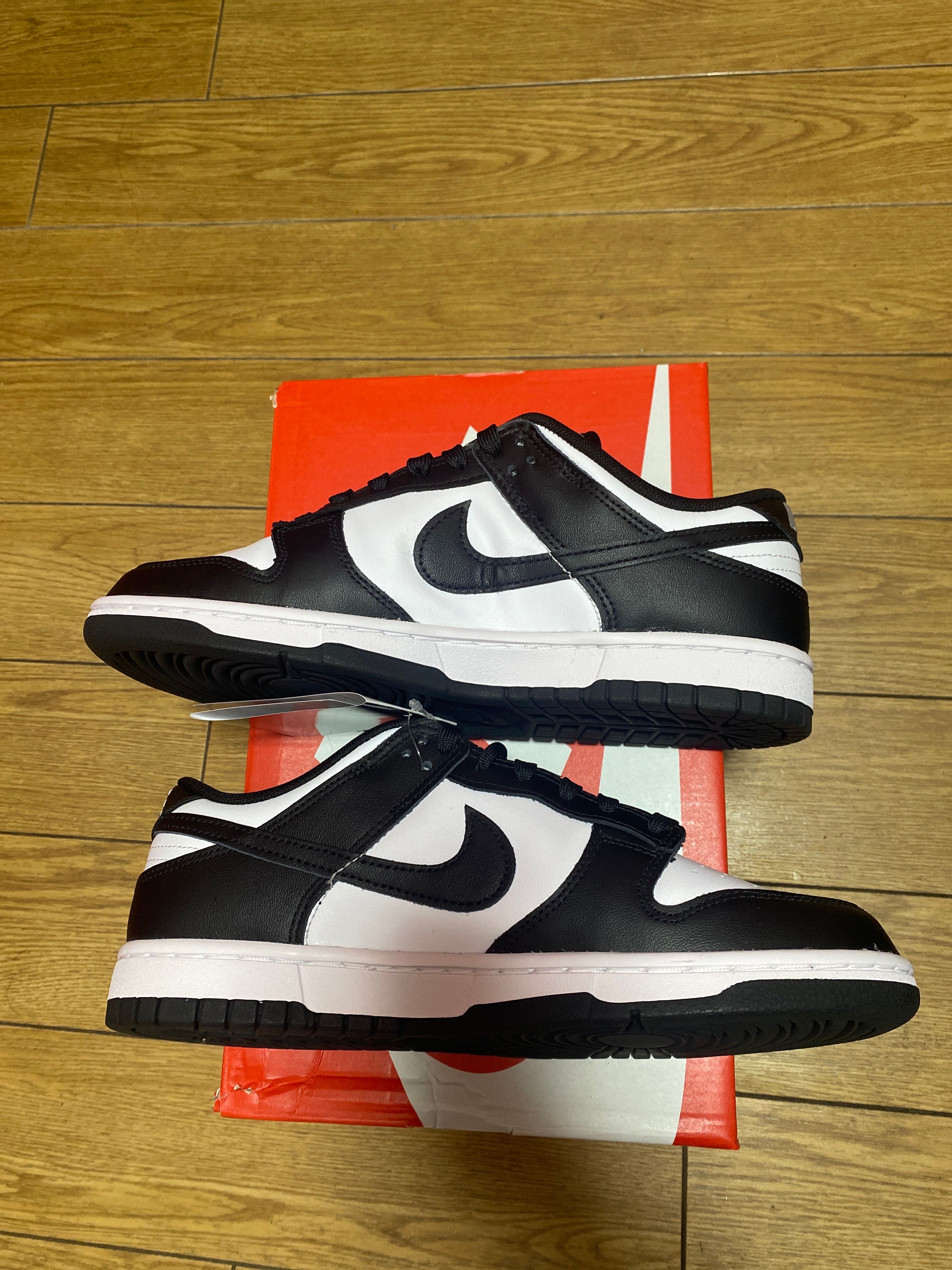 Nike Dunk Low Retro "Panda/White/Black"