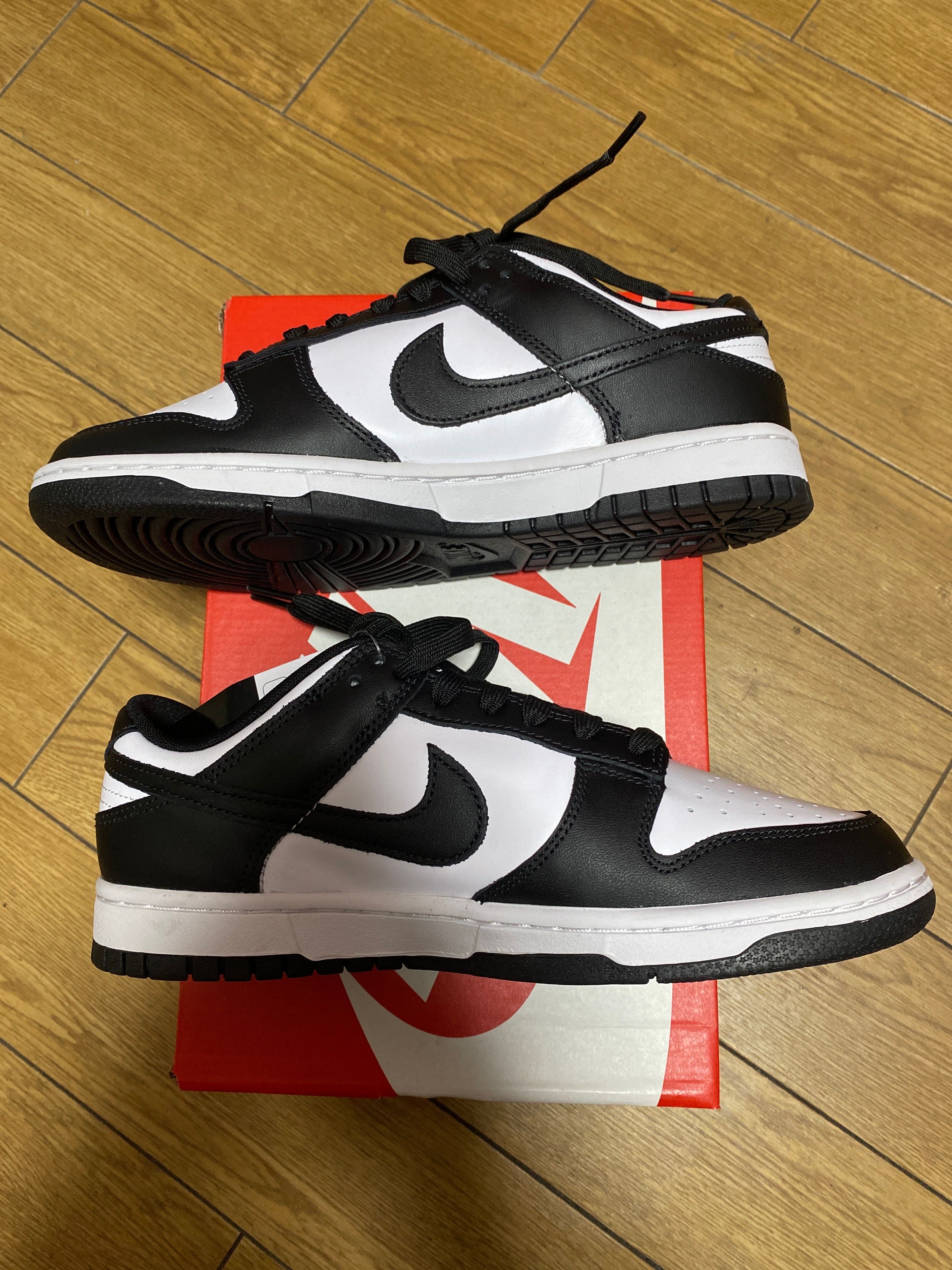 Nike Dunk Low Retro "Panda/White/Black"