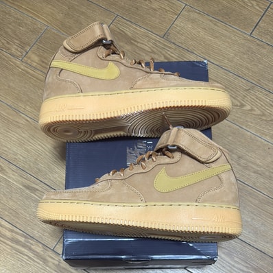 Nike Air Force 1 Mid "Flax"