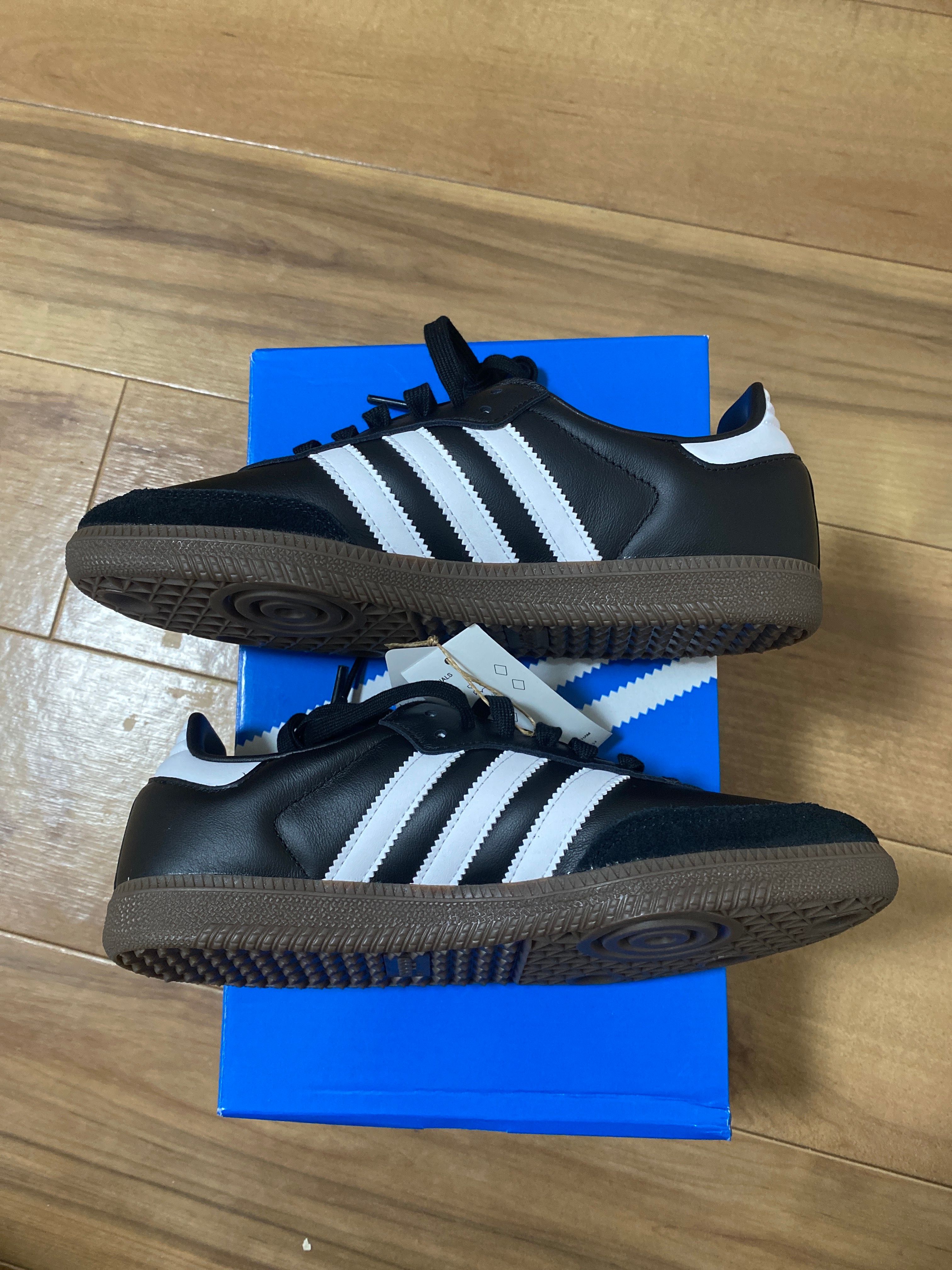 adidas Samba OG "Core Black/Cloud White/Gum"
