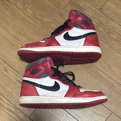 Nike Air Jordan 1 High OG "Lost & Found/Chicago"