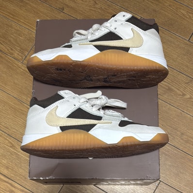 Travis Scott × Nike Jordan Jumpman Jack TR "Sail and Dark Mocha"