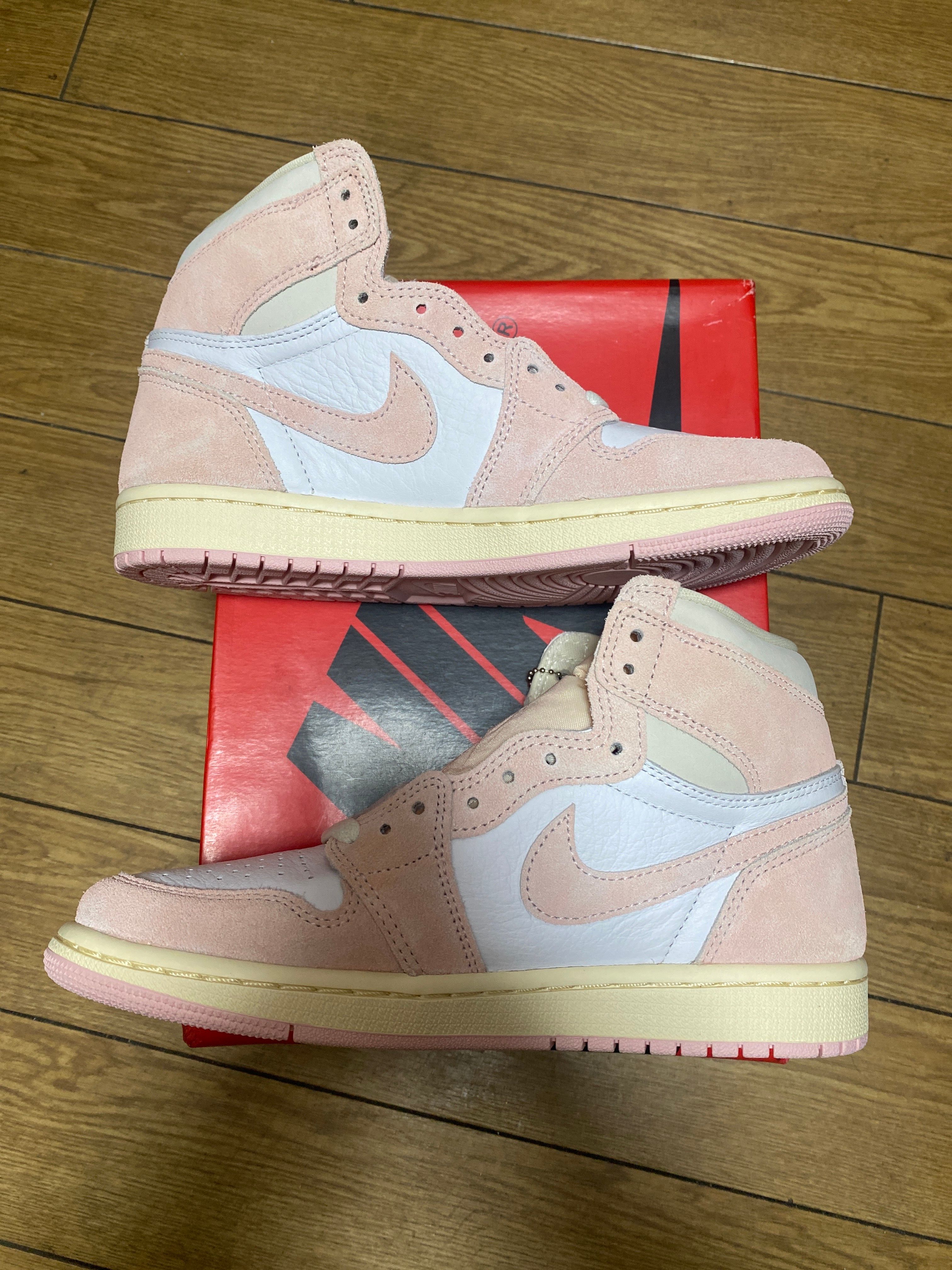 Nike Women's Air Jordan 1 Retro High OG "Washed Pink"