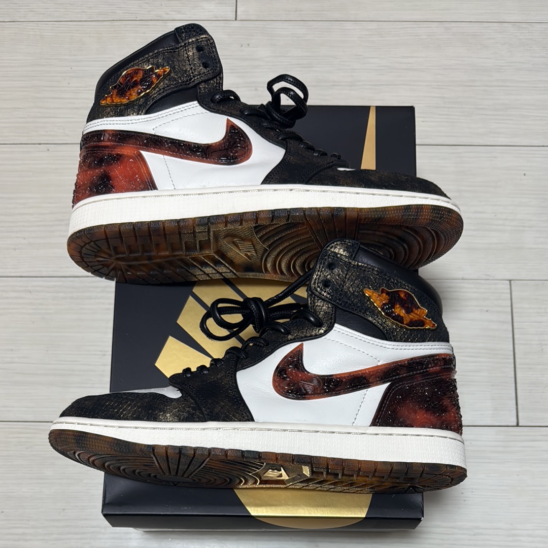 Nike Air Jordan 1 High OG "XuanWu" (Serial Numbered/3399 pairs)