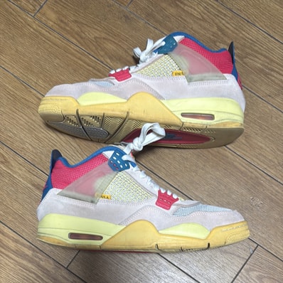 UNION × Nike Air Jordan 4 SP "Guava Ice/Light Fusion Red"