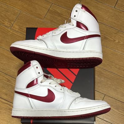 Nike Air Jordan 1 High '85 "Metallic Burgundy"