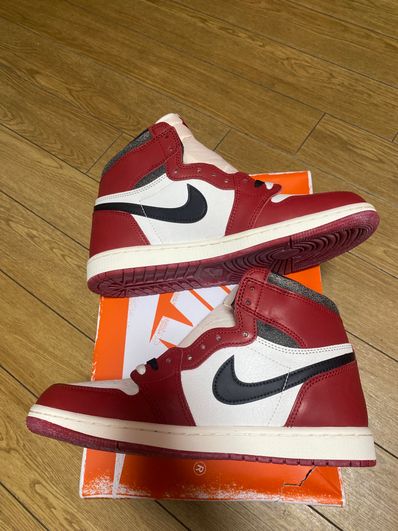 Nike Air Jordan 1 High OG "Lost & Found/Chicago"