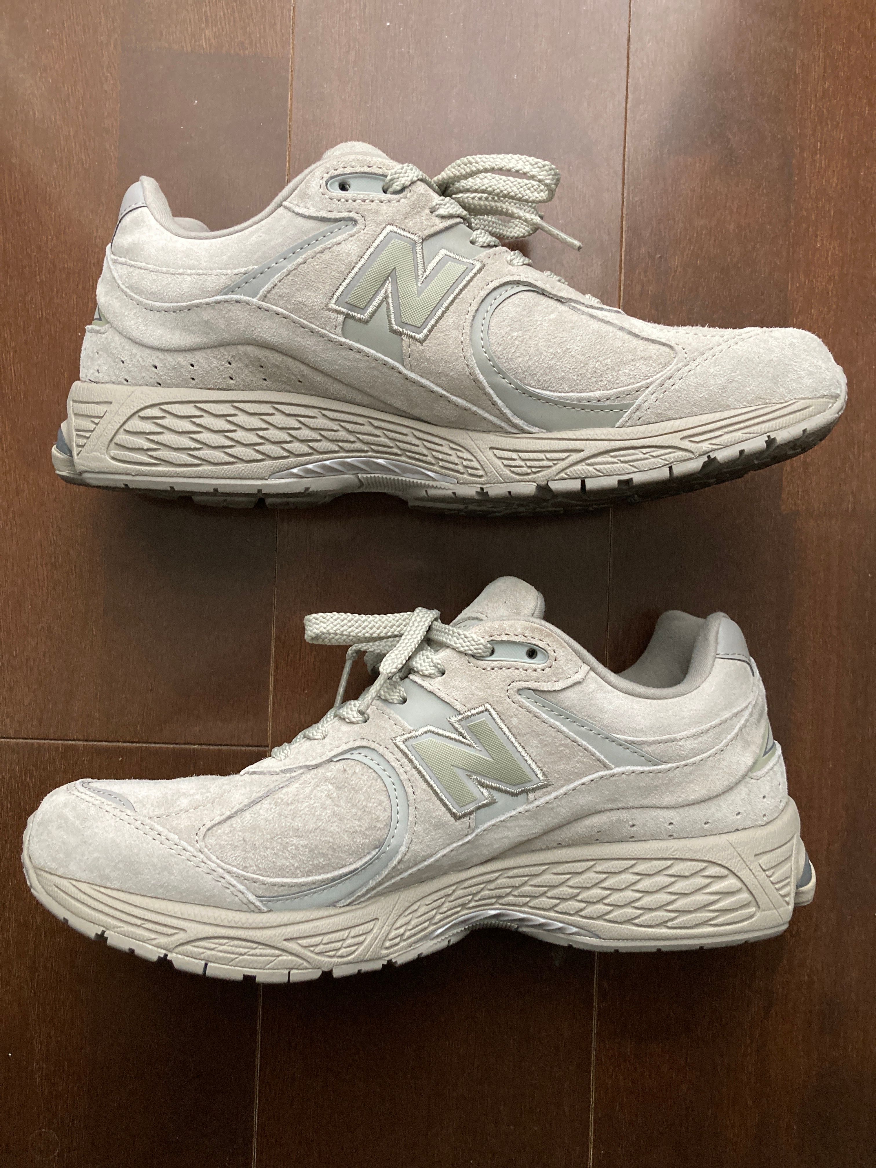 New Balance 2002R "Beige"