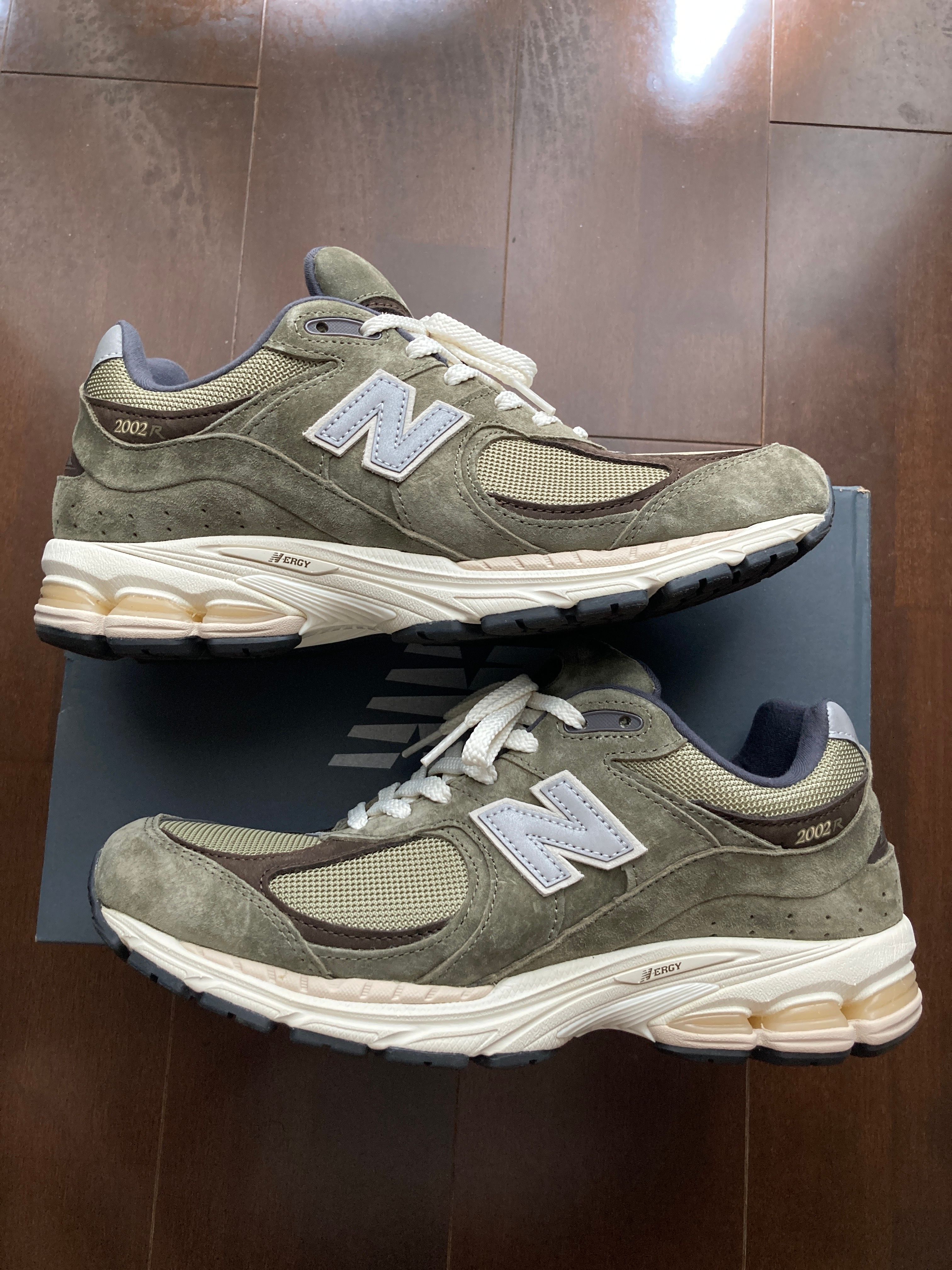 New Balance 2002R "Olive Brown"