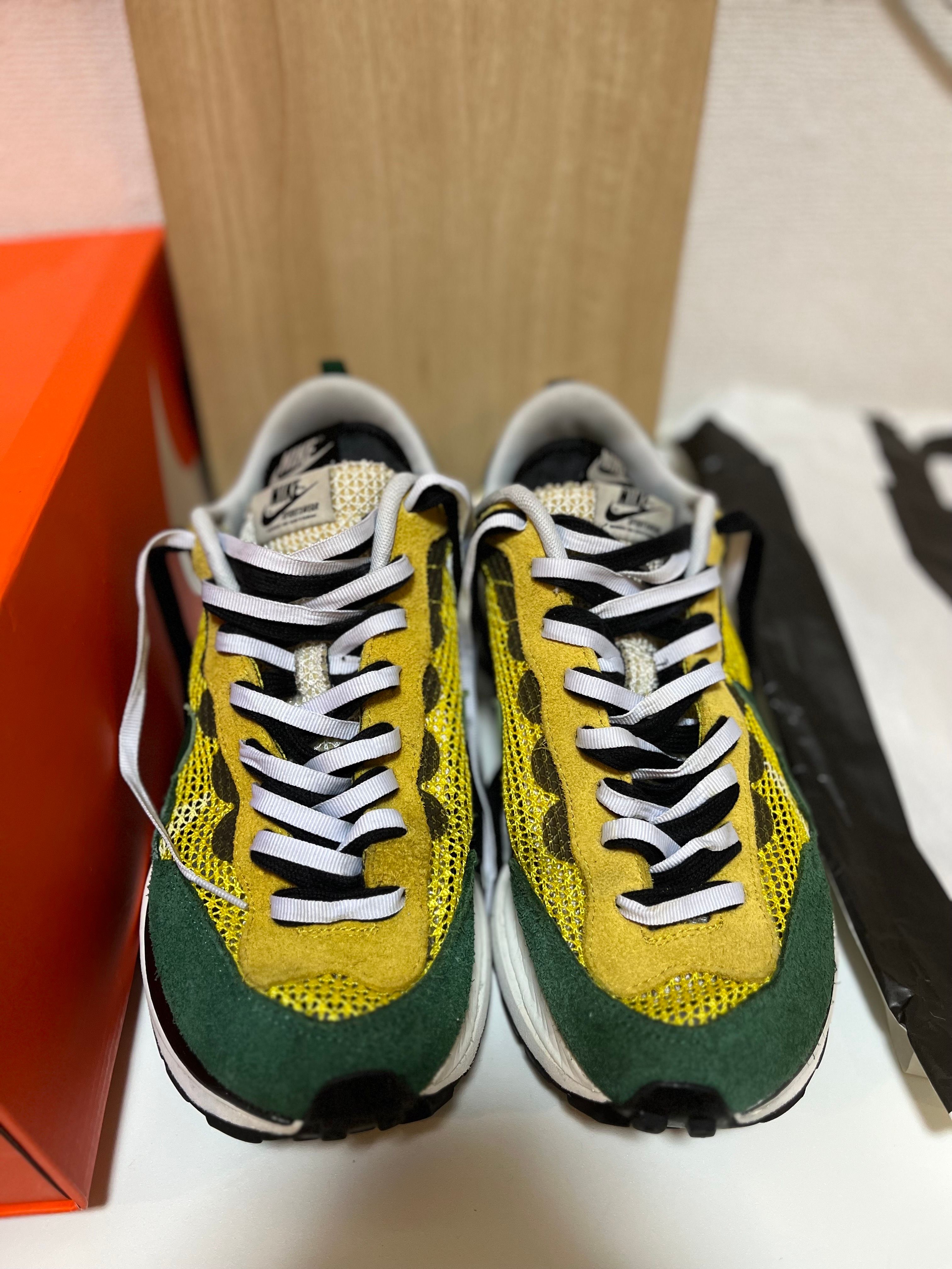 sacai × Nike Vapor Waffle "Tour Yellow/Stadium Green-Sail"