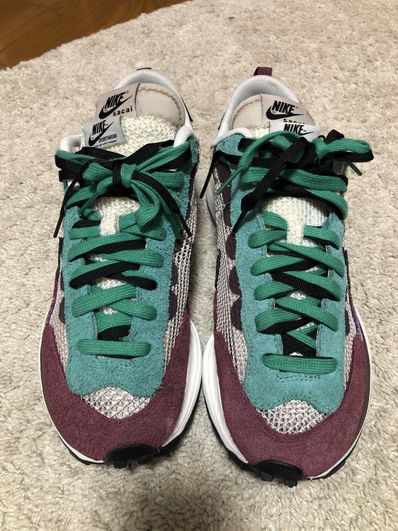 sacai × Nike Vapor Waffle "String/Red/Green"