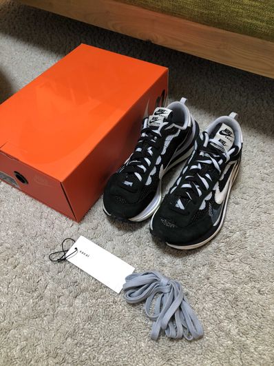 sacai × Nike Vapor Waffle "Black and White"