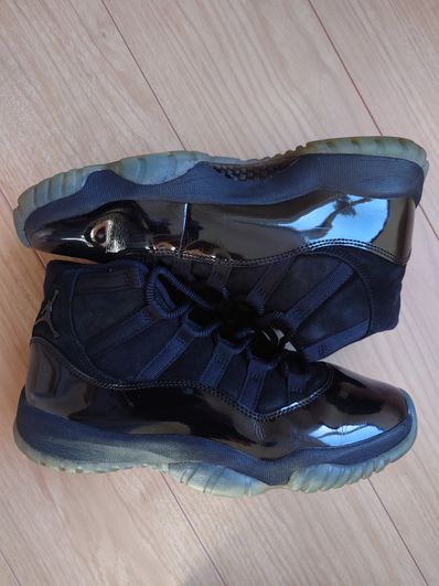 Nike Air Jordan 11 "Cap and Gown"