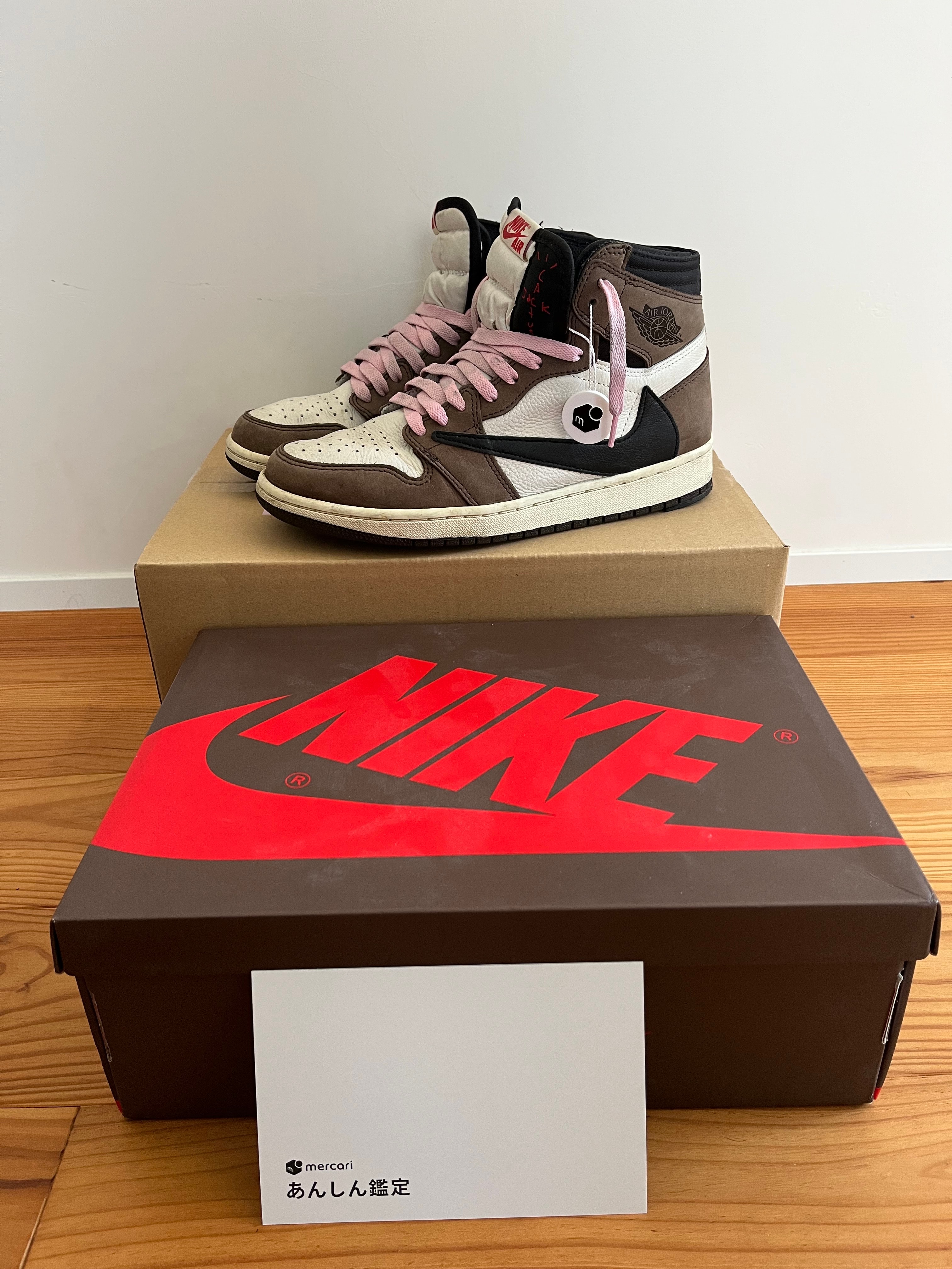 Travis Scott × Nike Air Jordan 1 Retro High OG TS SP "Sail/Dark Mocha"