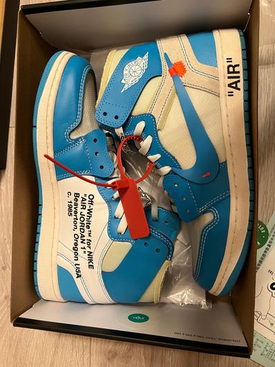 Off-White × Nike Air Jordan 1 High UNC "White/Dark Powder Blue"