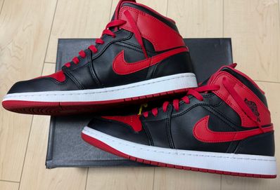 Nike Air Jordan 1 Mid "Bred Toe"