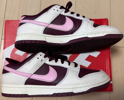 Nike Dunk Low "Valentine’s Day" (2023)