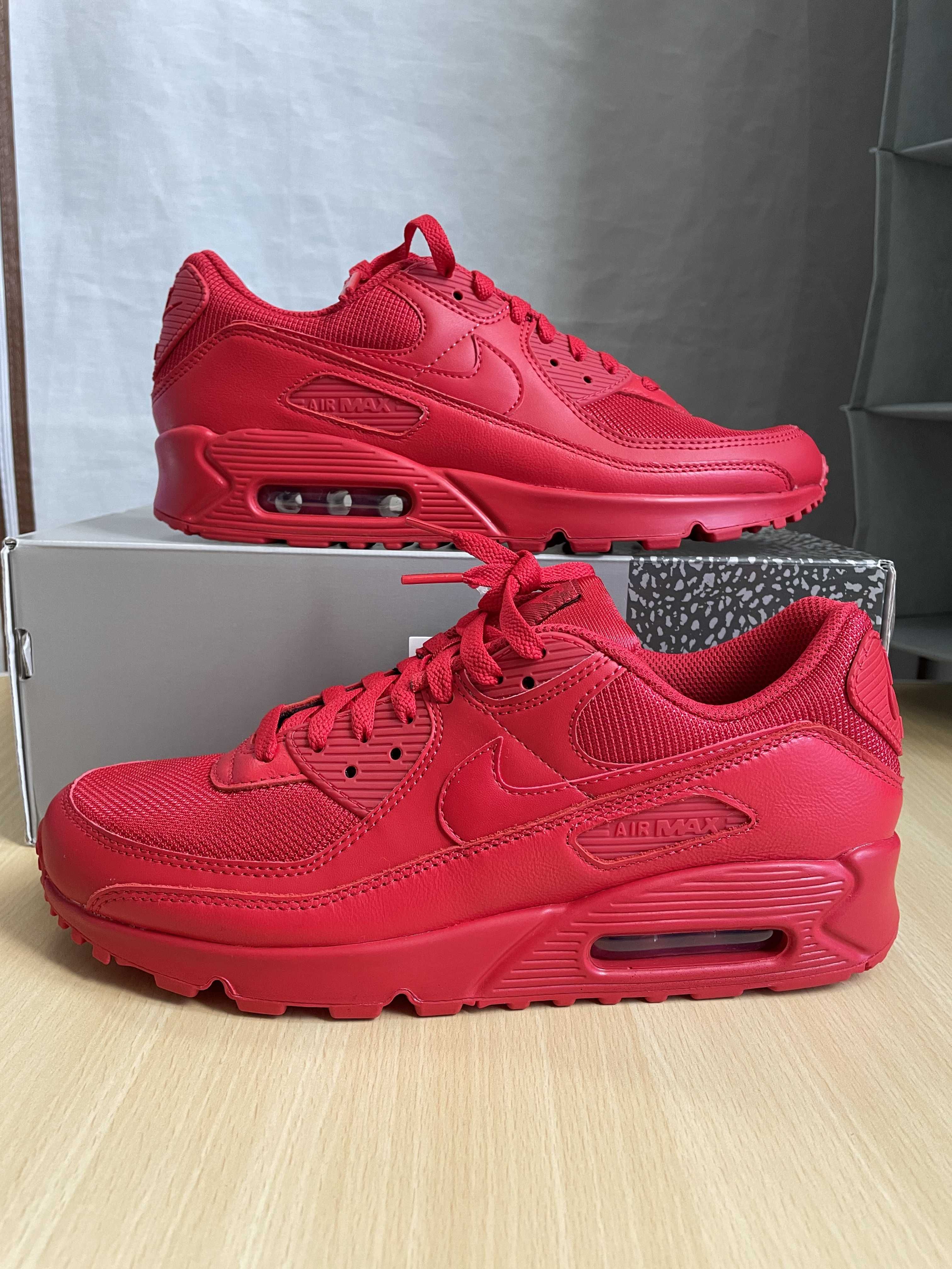 Nike Air Max 90 "University Red"