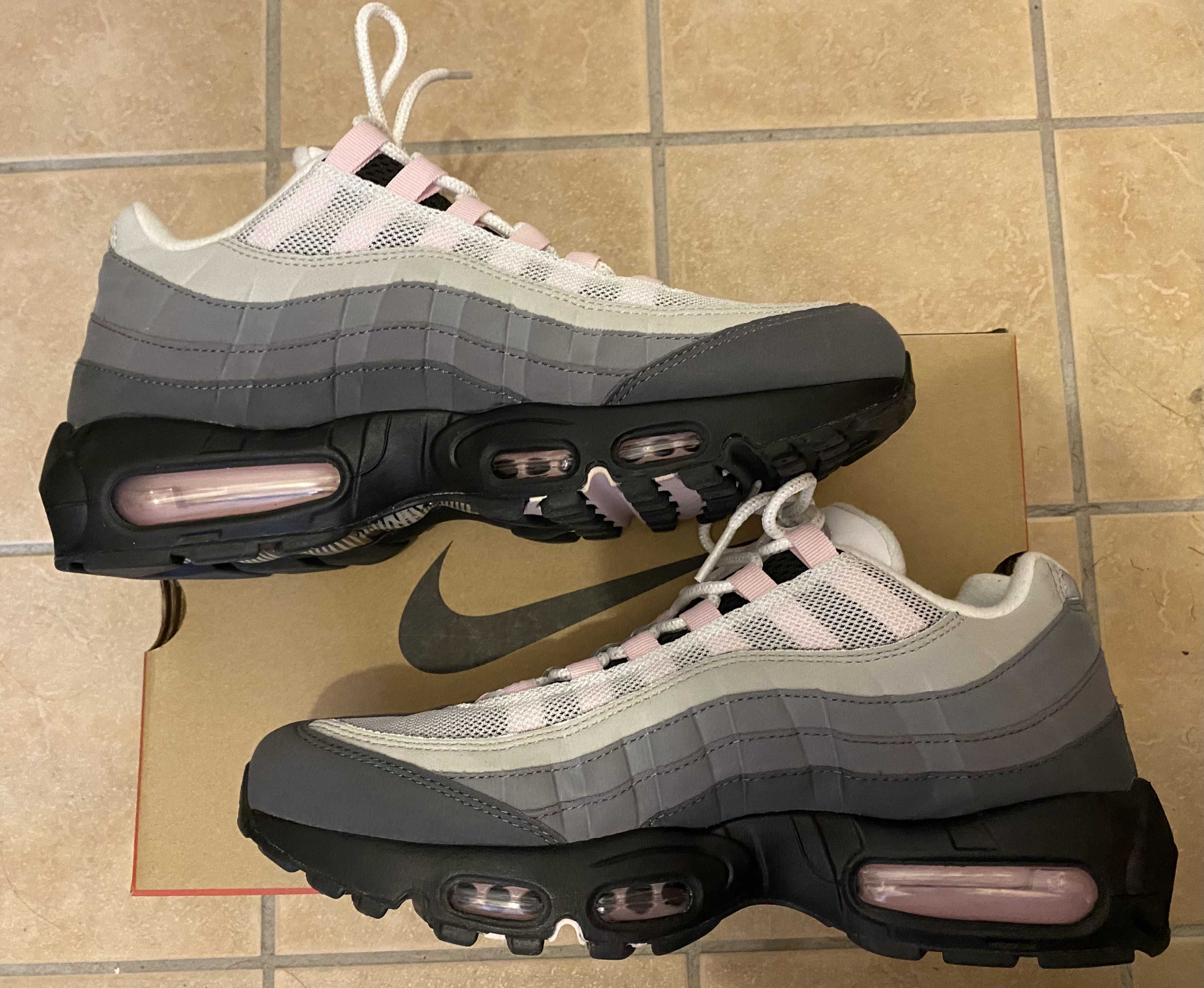 Nike Air Max 95 "Gunsmoke/Pink Foam"