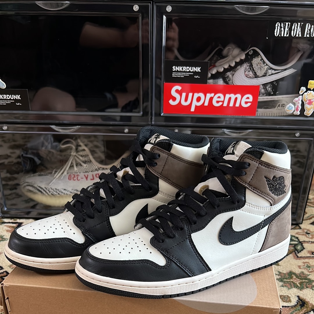 Nike Air Jordan 1 High OG "Sail/Dark Mocha/Black"