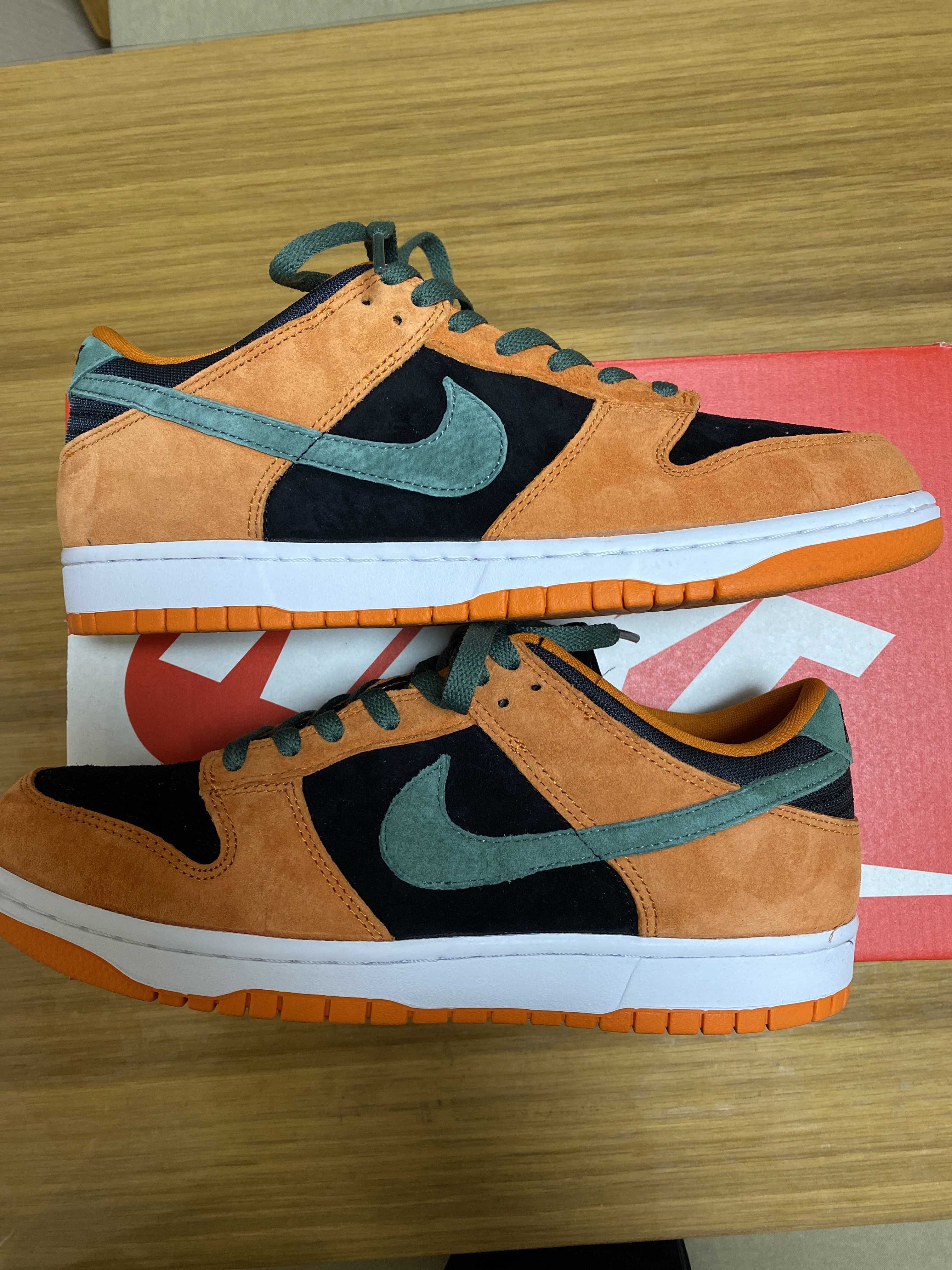 Nike Dunk Low SP "Ceramic/Ugly Duckling Pack"