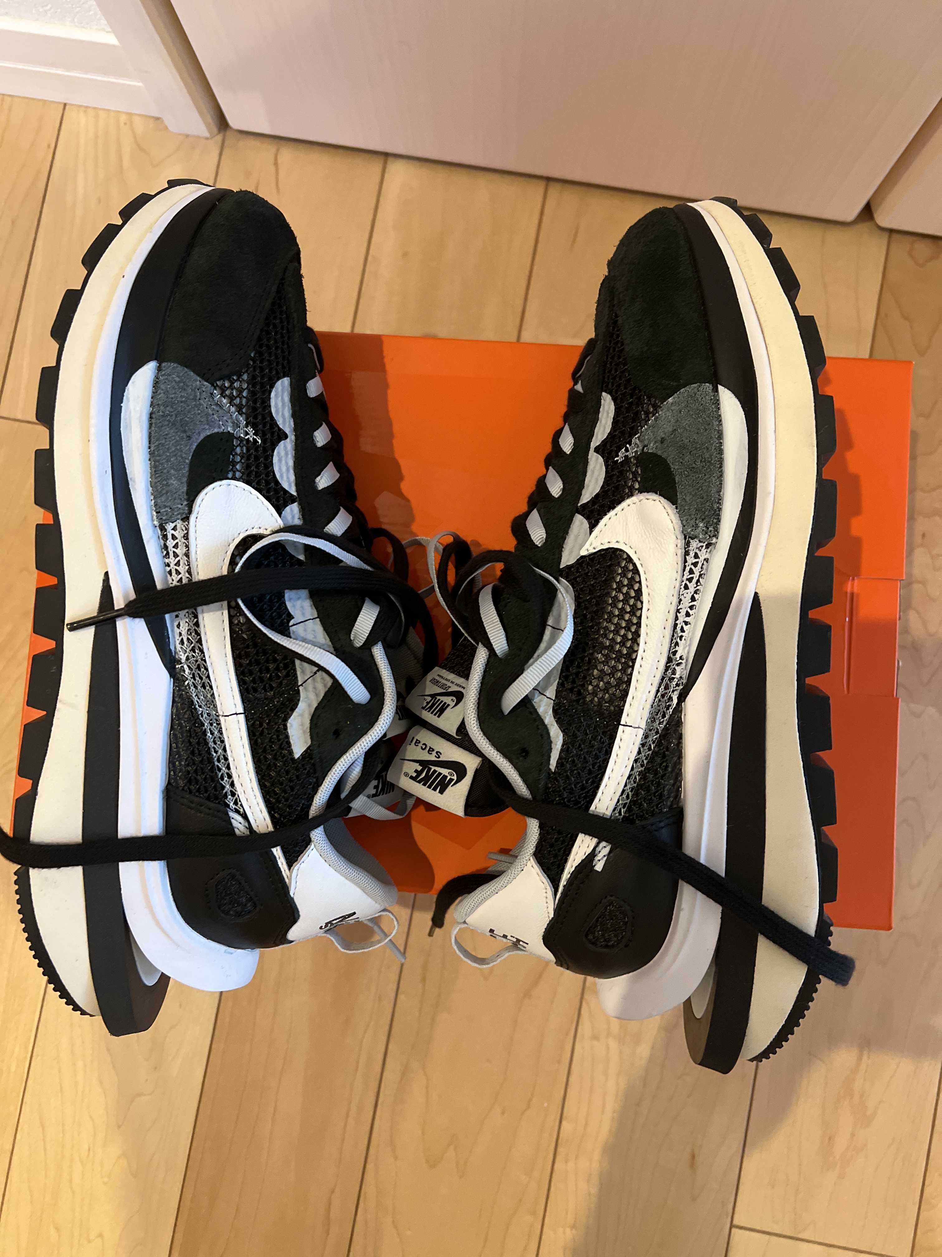 sacai × Nike Vapor Waffle "Black and White"