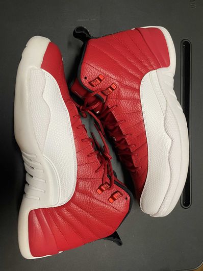 Nike Air Jordan 12 Retro "Flu Game/Black/Versity Red" (2016)