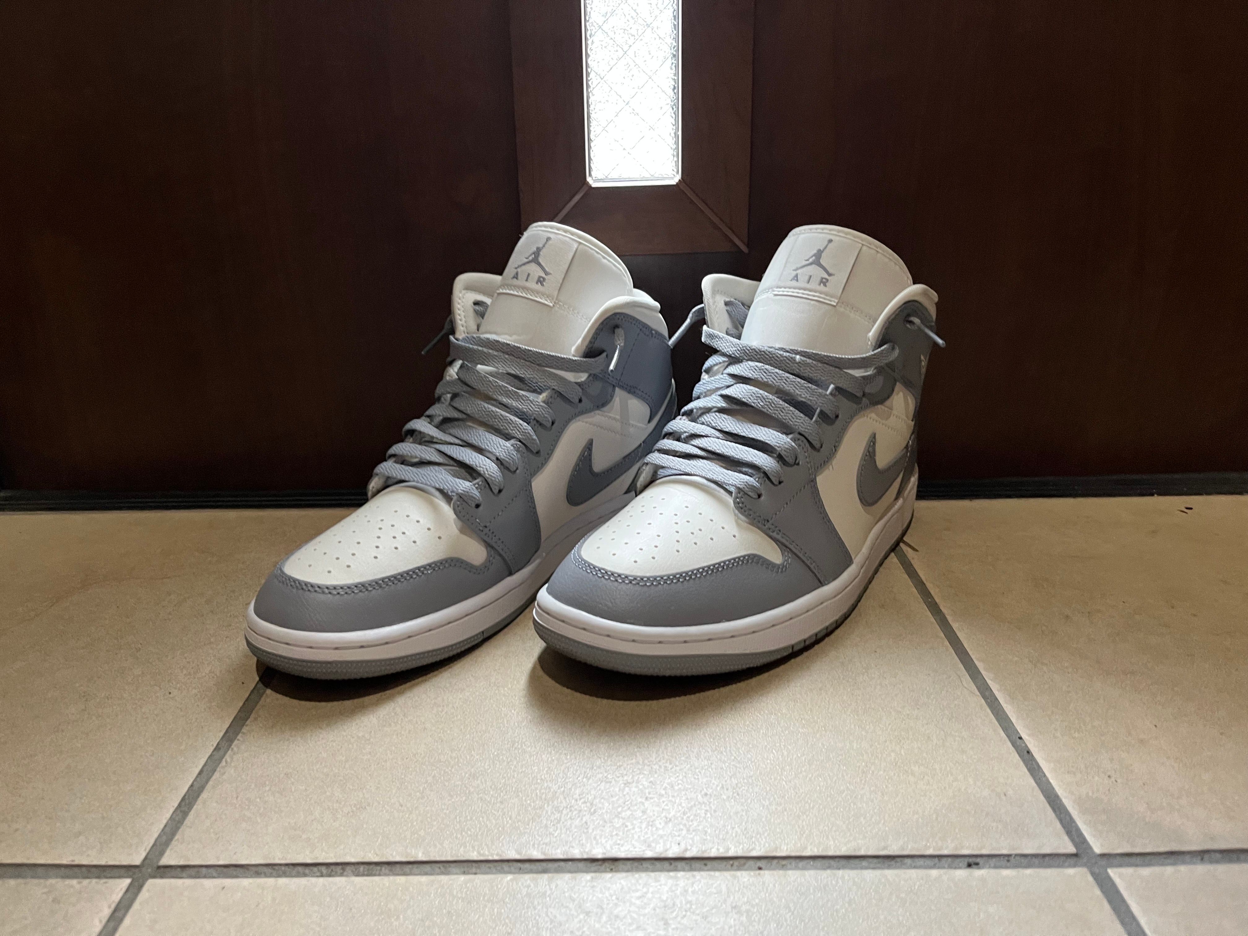 Nike Women's Air Jordan 1 Mid "Grey/Sail"