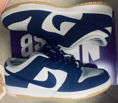 Nike SB Dunk Low "Los Angeles Dodgers/Deep Royal Blue"