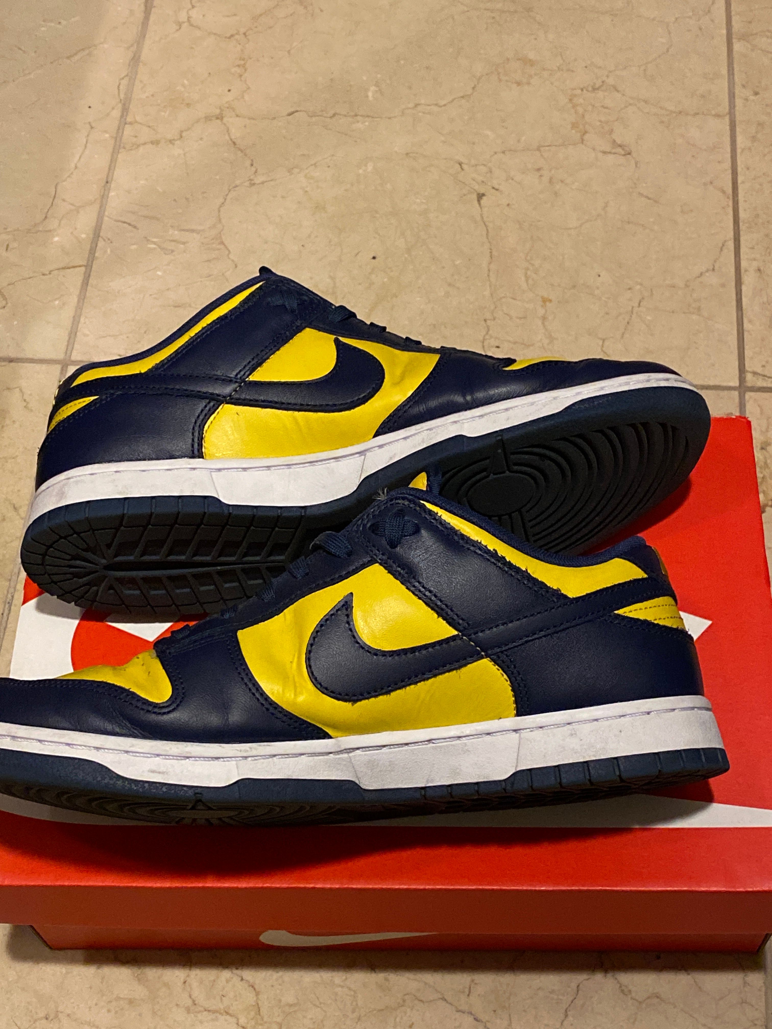 Nike Dunk Low "Michigan"