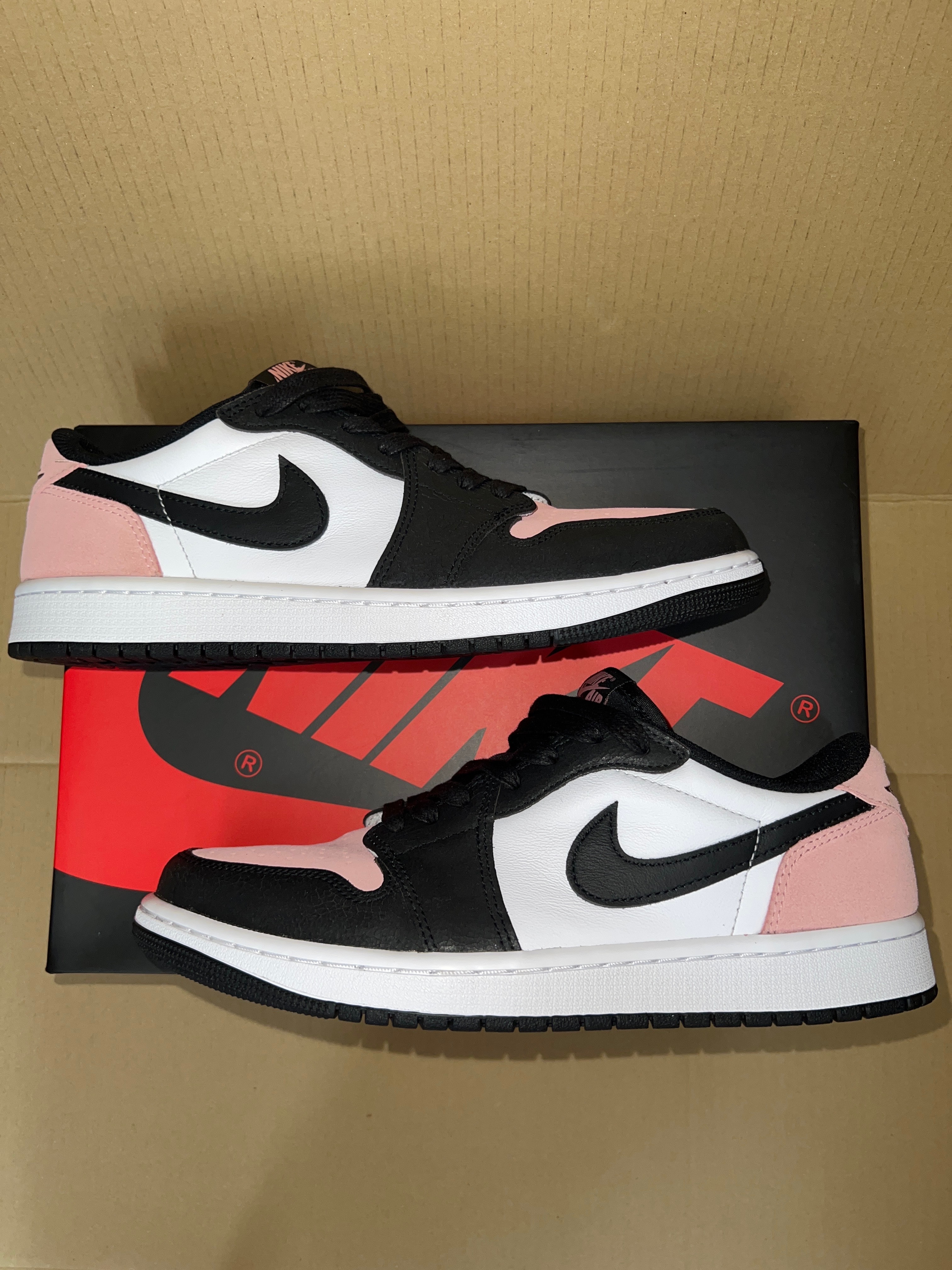 Nike Air Jordan 1 Low OG "Bleached Coral"