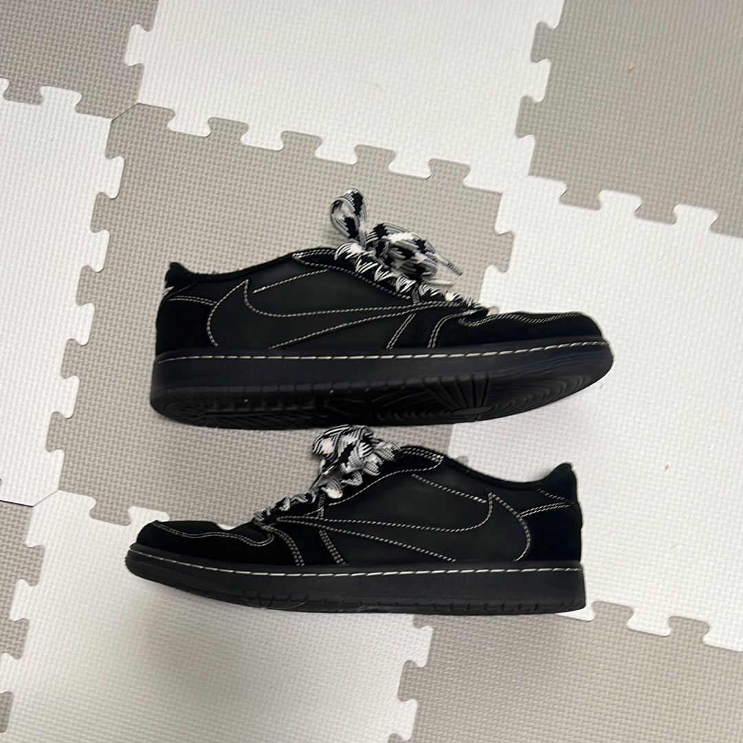 Travis Scott × Nike Air Jordan 1 Low OG SP "Black Phantom"