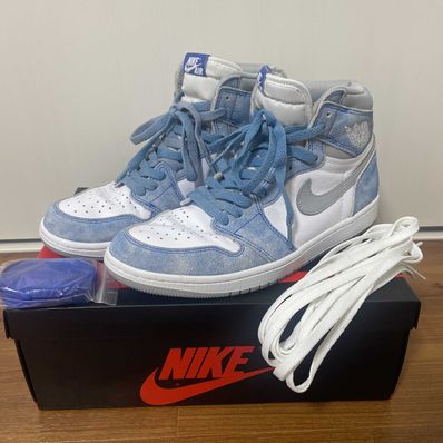 Nike Air Jordan 1 High OG "Hyper Royal"