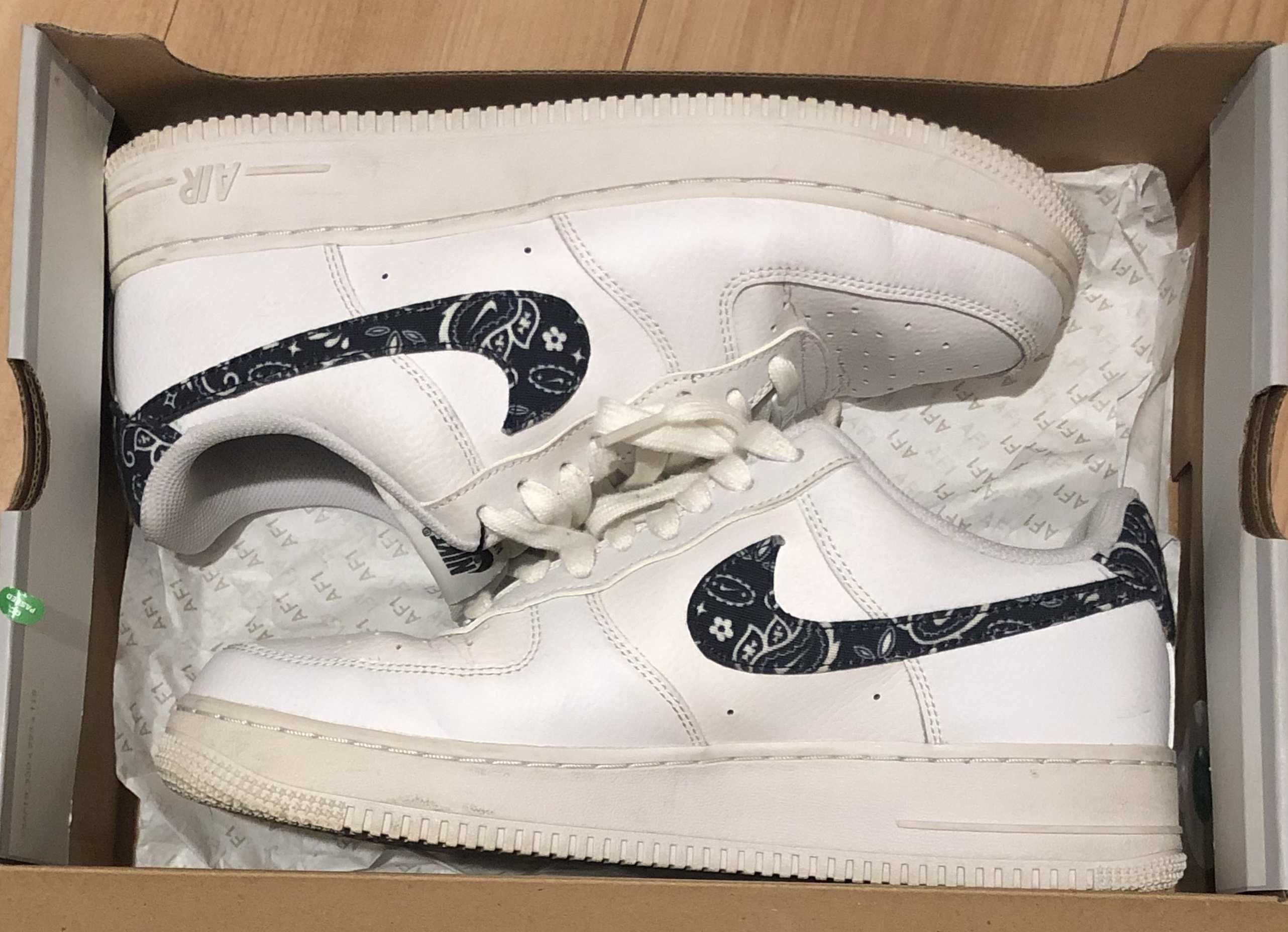 Nike Women's Air Force 1 Low '07 Essential "Black Paisley"